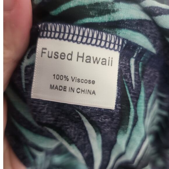 Fused Navy & Green Leaves Short Sleeve Open Top - One Size - NEW - Picture 4 of 4